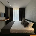 Twins Hotell Vlorë