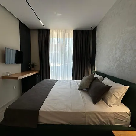 Twins מלון Vlorë